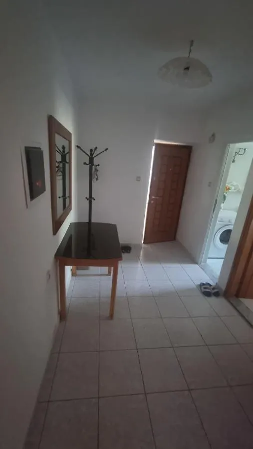 Teemo'S Apartments Sarande